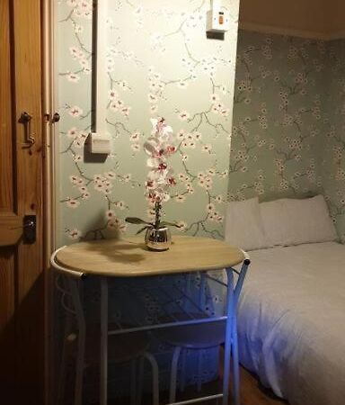 Ensuite Double Room Elizabeth Line Abbeywood Abbey Wood 외부 사진