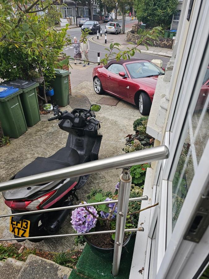 Ensuite Double Room Elizabeth Line Abbeywood Abbey Wood 외부 사진